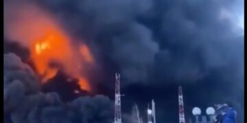 Oekraïense drones treffen Lukoil-raffinaderij in Rusland op 1.500 km van grens