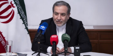 Iraniërs verlaten Pakistan en stellen duidelijke eisen aan VS.