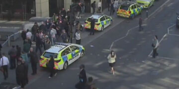 Treinstation Londen ontruimd vanwege vermoedelijk gaslek: Passagiers onwel