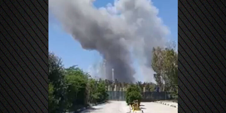 De oliebron van Iran onder vuur: ‘We zullen jullie jarenlang beroven’