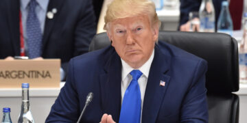 Amerikanen twijfelen aan Trump’s mentale helderheid, steunen paus in controverse