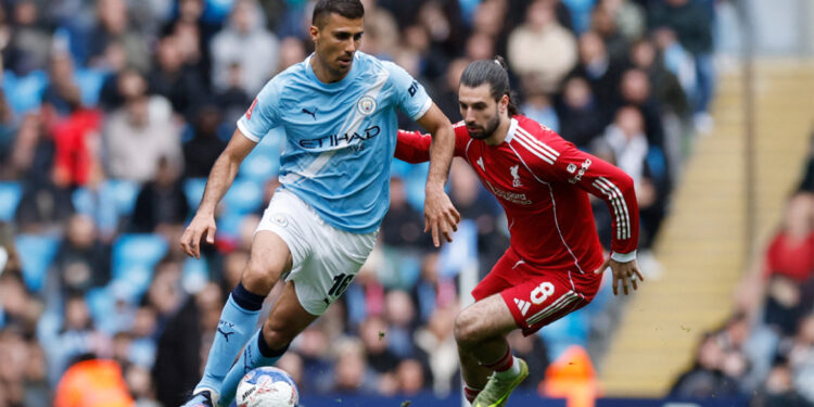 Spannende kwartfinale van Engelse beker tussen Manchester City en Liverpool