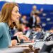 Europees Parlement keurt stemmen bij volmacht goed voor zwangere leden.