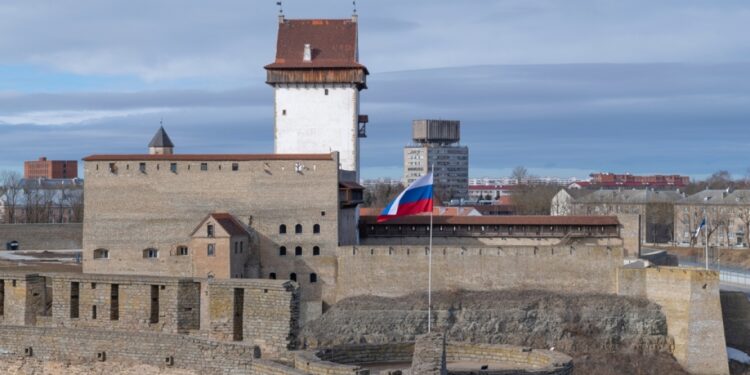 De opkomst van Pro-Russische sentimenten in Narva, Estland
