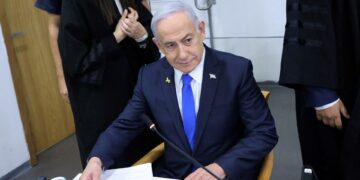 Netanyahu ontmoet Libanese president voor belangrijke gesprekken