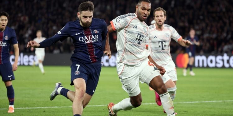 Titanenstrijd: PSG vs Bayern voor plek in finale.
