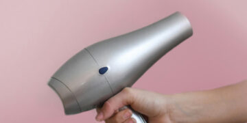 Weddenschapssonde: Haardrogers verboden in Frankrijk