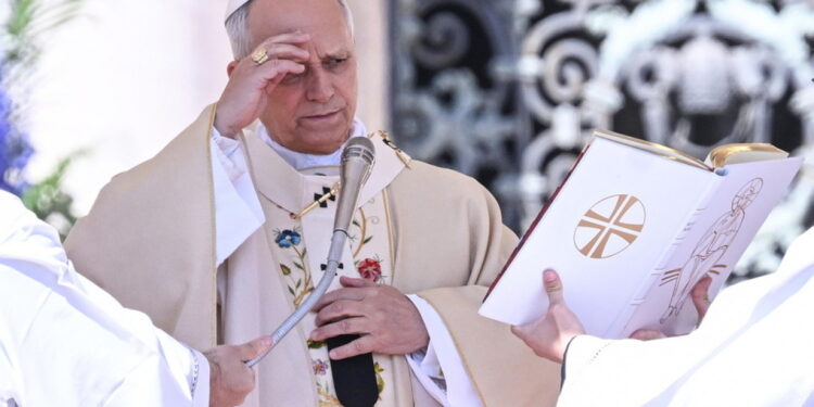 “Wapens neerleggen”, benadrukte paus Leo XIV in paasboodschap