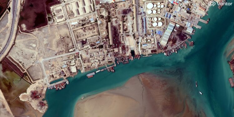 Slechts twintig personeelsleden over in kerncentrale Bushehr, Iran
