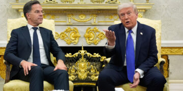 Trump en Rutte bespreken NAVO-toekomst: gemopper over Europeanen en zorgen over Oekraïne