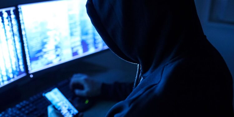 Britse man bekent betrokkenheid bij plan om $8 miljoen aan virtuele valuta te stelen.