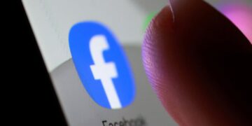 Onderzoek naar voormalig Facebook-medewerker wegens downloaden van 30.000 privéfoto’s