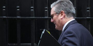 Starmer in het nauw: critici bereiden zich voor op de beslissende strijd