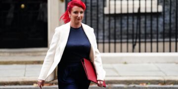 Influente MP roept op tot eenheid binnen Labour.