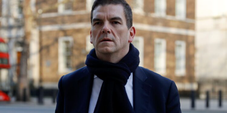 Topambtenaren waren weken op de hoogte van mislukte veiligheidscontrole Mandelson.