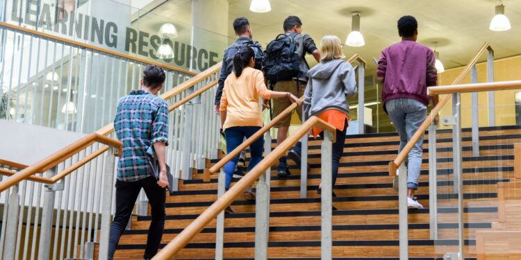 Tieners zwijgen uit angst voor cancel culture.