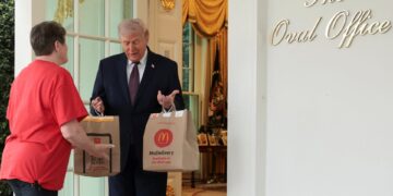 Trump wilde dokter worden in plaats van president na reactie op ‘god’-post