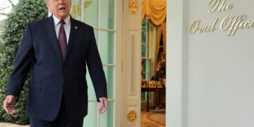 Trump belt Libanese president na mislukt gesprek met Netanyahu.