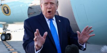 Trump dreigt met vernietiging Iran en ontruiming Straat van Hormuz in één dag