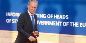 Tusk’s overwinning op Orbán: eindelijk de top zonder Russen