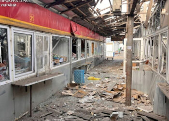 Eén dode en vijftien gewonden door Russische aanvallen in Oekraïne