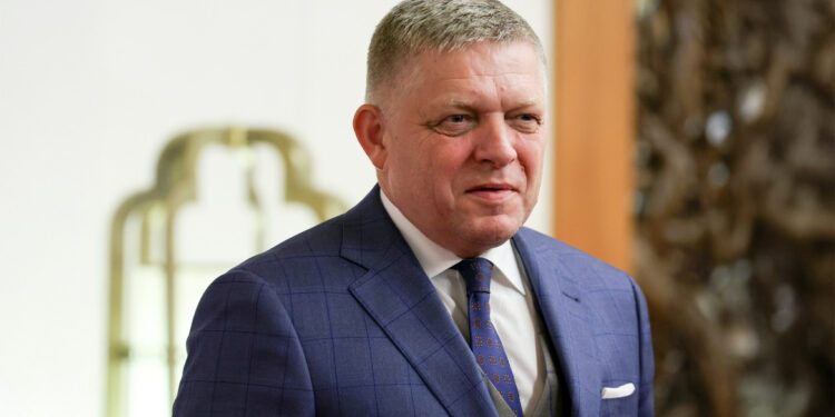 EU moet Russische sancties op olie en gas opheffen volgens Fitzow.