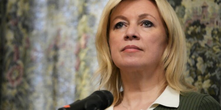 Russische woordvoerder: Oekraïense beschuldigingen van Russische en Iraanse hackers zijn ongegrond.