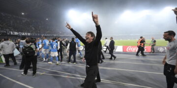 Antonio Conte verlaat Napoli aan het einde van het seizoen