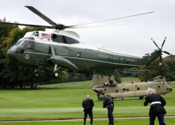 Trump wil helikopterplatform bij Witte Huis na balzaal bouwen