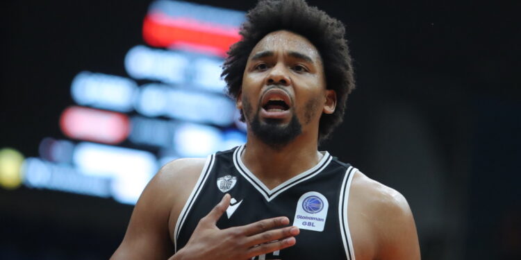 PAOK verlengt contract van Ben Moore tot 2028