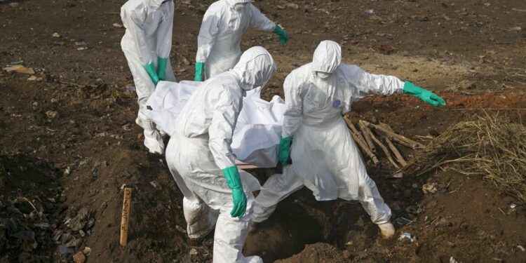 Groot-Brittannië stuurt 23 miljoen om verspreiding van Ebola in Congo te voorkomen
