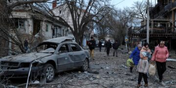 Dodelijke droneaanval in Kherson door Oekraïense troepen.
