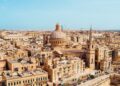 Ontdek de verborgen schatten van Malta: van Valletta tot afgelegen baaien.