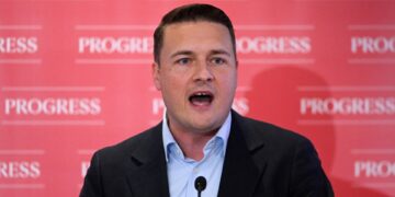 Streeting steunt Starmer voor positie binnen Labour.