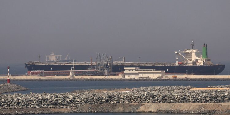 Schip in beslag genomen nabij Fujairah op route naar Iran