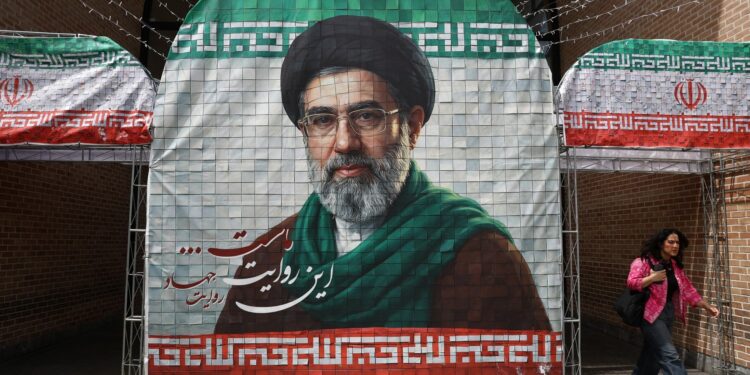 Olieprijzen stijgen door Khamenei-veto op uranium