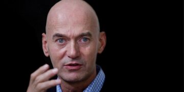 Victor Vlam: verbod op Fortuyn-fragmenten 24 jaar na dood is schande.