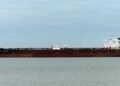 Griekse tanker met Iraakse olie passeert Straat van Hormuz zonder zenders