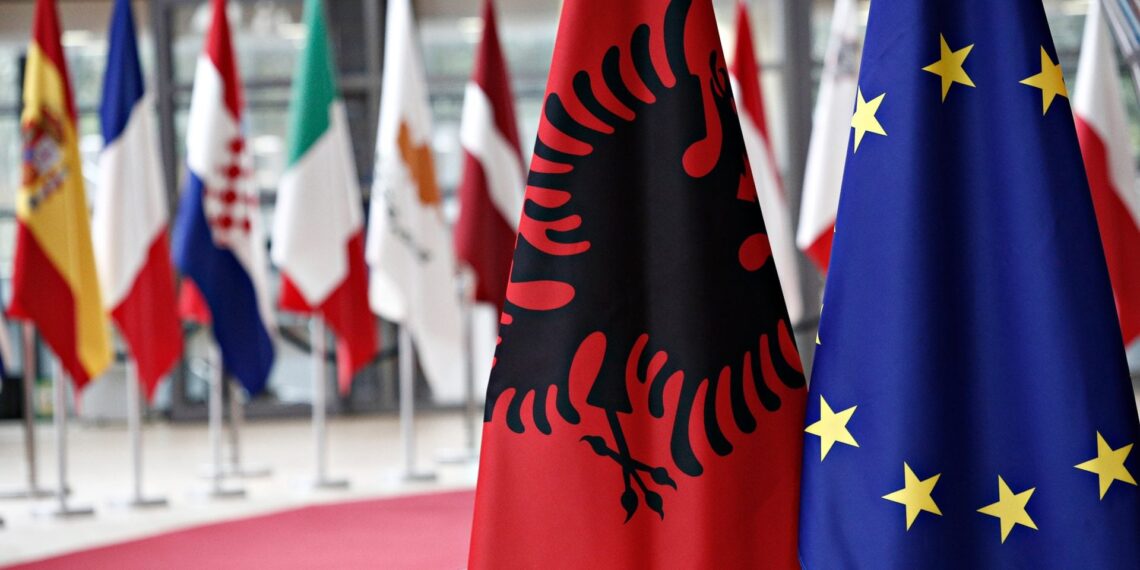 Albanië: De Taliban van de EU – Rama’s visie