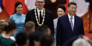 Xi Jinping benadrukt nauwere banden met Servië