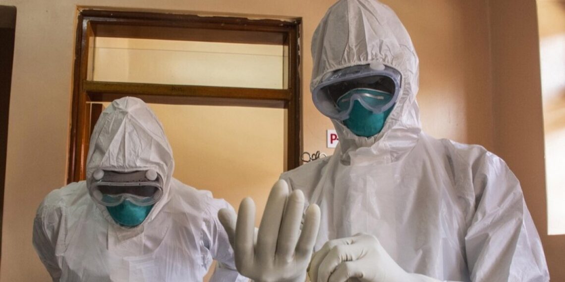 Ebola-uitbraak bedreigt Oeganda: noodtoestand uitgeroepen