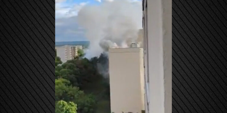Autoriteiten overwegen vergelding na drie doden in flatbrand Lyon