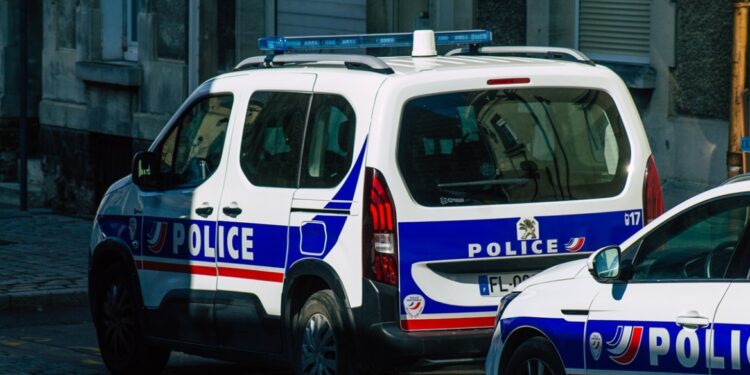 Tiener schiet op drugsnederzetting in Nantes na 15 jaar van de dood