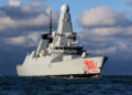 HMS Dragon beschermt scheepvaart in Straat van Hormuz