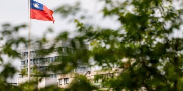 China waarschuwt Taiwan: ‘Blijf weg van luchtmachtmissies’