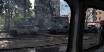 Russische inval op de Krim: 5 doden bij schending staakt-het-vuren in Kiev