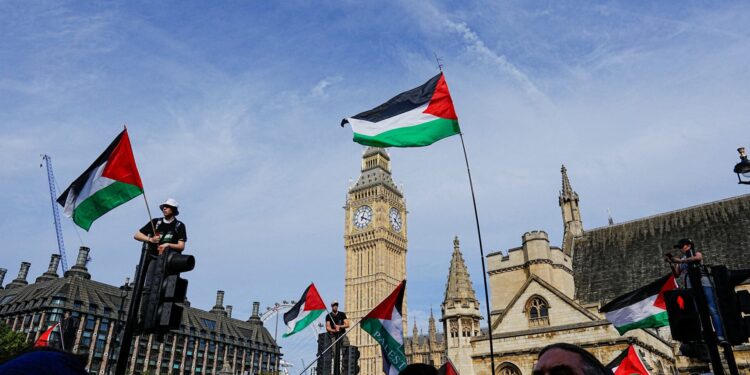 Starmer overweegt beperking pro-Palestijnse protesten