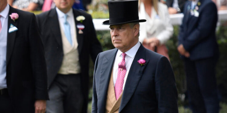 Onderzoek geopend naar Andrew vanwege wangedrag bij Ascot-races