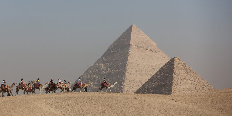 Geheimen onthuld: 4600 jaar oude Grote Piramide van Gizeh blijkt aardbevingsbestendig