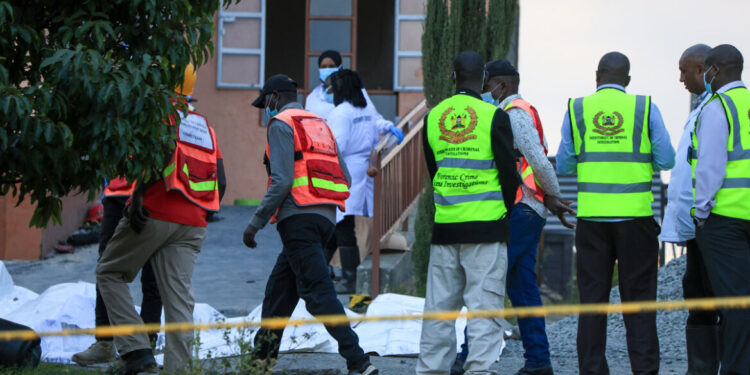 Acht schoolmeisjes gearresteerd na dodelijke brand op Keniaanse kostschool